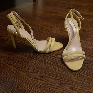 Vince Camuto size 7.5 yellow suede strappy stiletto heels